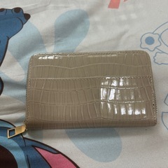 小さめ長財布の画像