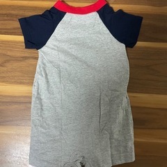 GAP　ミッキーロンパースの画像