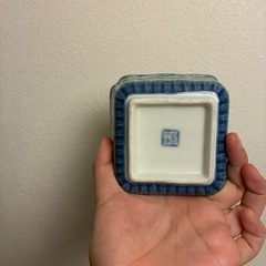食器　皿の画像