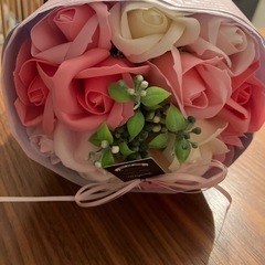 ✨ソープフラワー✨ピーチの香り　お花の画像