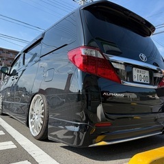 トヨタ アルファード 20系後期 H25年式 ☆車検長☆カスタム多数の画像