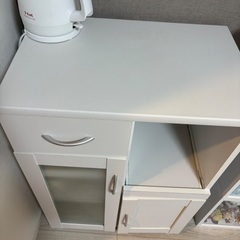 キッチンカウンター　幅60 食器棚の画像