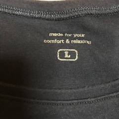 濃紺　長袖tシャツ の画像