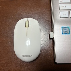 dynabook T45 本体 ACアダプター マウスの画像
