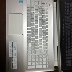 dynabook T45 本体 ACアダプター マウスの画像