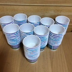 ②ヨーグルトの空き容器100個の画像