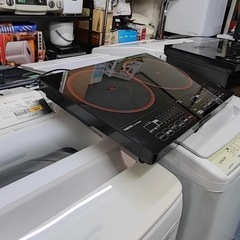配送可能　保証付き IH調理器 ブラック YEK-1456G-2 [2口 /100V]の画像