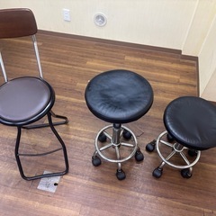 イス3点セットの画像