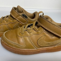NIKE キッズ　靴の画像