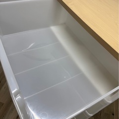 木製天板付き 6段衣装ケース キャスター有りの画像