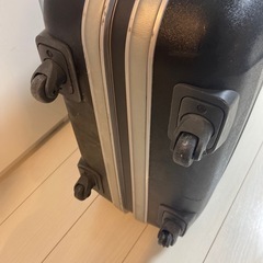 スーツケースの画像