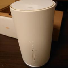 au speed wifi HOMEの画像