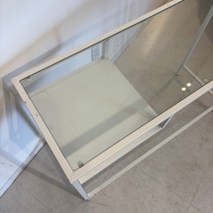 IKEA ガラステーブルVITTSJO ホワイト　オフィスデスクの画像
