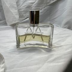バナナ・リパブリックの「M オードトワレ」50ml 香水@Y10の画像