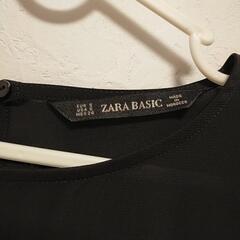 ZARA 　レディーストップスの画像