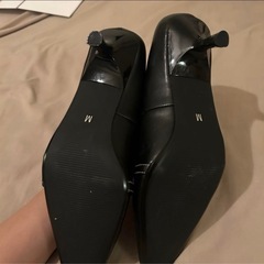 【未使用品】パンプス サンダル ブラック 黒の画像