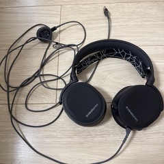 SteelSeries ゲーミングヘッドセット ブラックの画像
