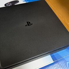 PS4 スリム 1TB & XBOX ONE S 500GBの画像