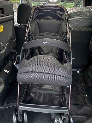 未使用 保管時傷ありAprica(アップリカ) A型ベビーカー オプティアクッショングレイス (クラシックグリッド GR)
