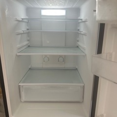 24年製AQUQ冷蔵庫200L✨美品の画像