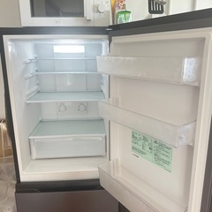 24年製AQUQ冷蔵庫200L✨美品の画像
