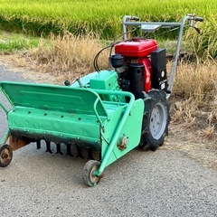 バロネス ハンマーナイフモア　HM72 自走式草刈機 8馬力　作動品　の画像
