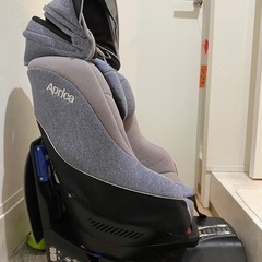 アップリカ　クルリラAC ISOFIX シートベルトの画像