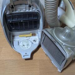 東芝　掃除機の画像