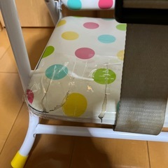 【決まりました】【無料】　ベビーチェア　②  訳ありの画像