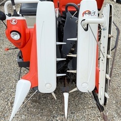 岩手県北上市　クボタ コンバイン ER211 区分 W 2条刈 楽刈 10.5馬力 グレンタンク デバイダ　折畳みオーガ 脱穀 刈取 米 中古品　引き取りの画像
