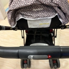 Aprica オプティアクッションプレミアム ベビーカー サファイアモザイクの画像