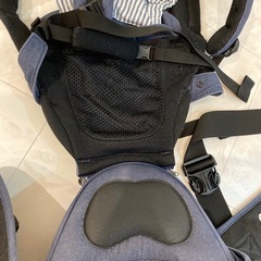BABY&Me ヒップシート付き抱っこ紐の画像