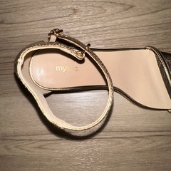 mysticストラップヒールサンダルの画像