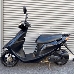 4201.定番人気　アドレスv50 白メーター　バッテリー、ミラー新品　千葉県柏市　即日配送、自走引き取りも可能の画像