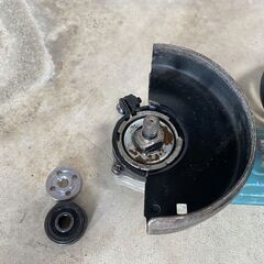 makita マキタ 100V 100mm ディスクグラインダー GA4031 高速型 サンダー 　ジャンク品の画像