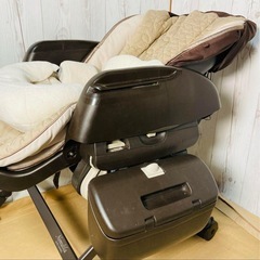 Combi ネムリラAT ダッコプラスエッグショック オート ハイローチェアの画像