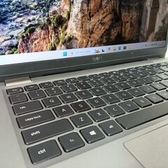 DELL ハイスペ　i7 11世代　ノート　パソコンの画像
