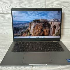DELL ハイスペ　i7 11世代　ノート　パソコンの画像