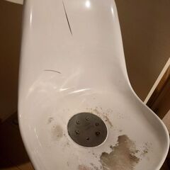 チューリップチェア　リプロダクト品（キズ、汚れあり）の画像
