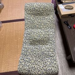 座椅子の画像