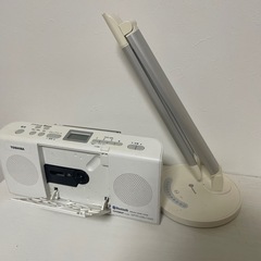 CDラジオ+LED照明の画像