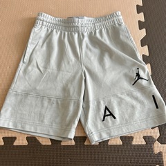 ハーフパンツの画像