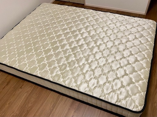 【お譲り先決定】ダブルベッドマットレス