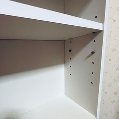本棚 1つ  の画像