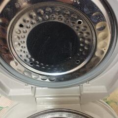 炊飯器の画像