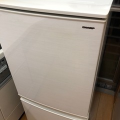 美品　SHARP 冷凍冷蔵庫の画像