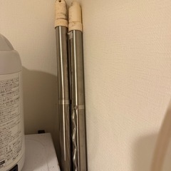 中古NITORIの物干し竿（2本）の画像