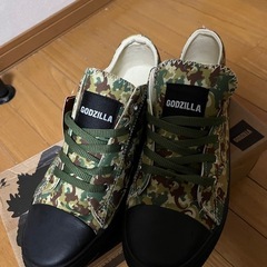 ゴジラの靴非売品の画像