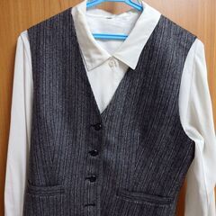 聖徳大学 スーツ 11号の画像