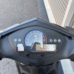 4205.SYM ジェットパワー125 FI シート、ミラー新品　千葉県柏市　即日配送、自走引き取りも可能の画像